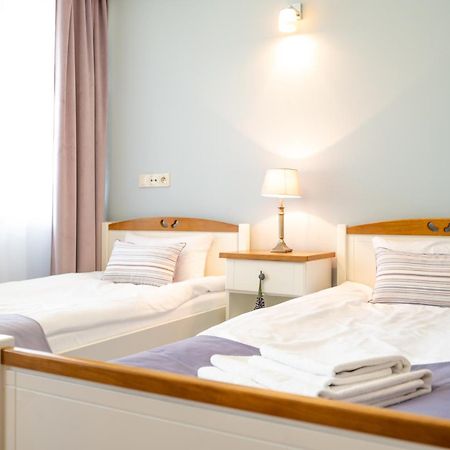 Hotel Gęsia Dolina Minikowo Zewnętrze zdjęcie