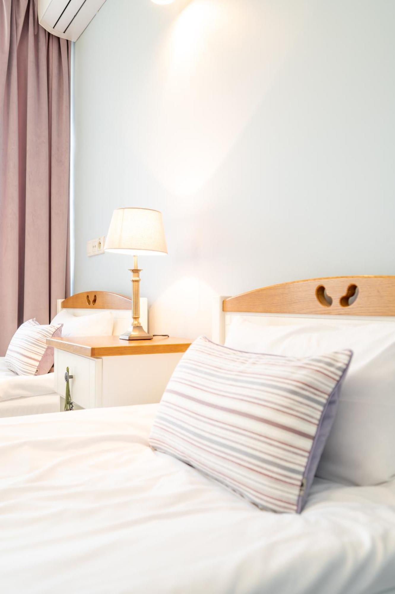 Hotel Gęsia Dolina Minikowo Zewnętrze zdjęcie