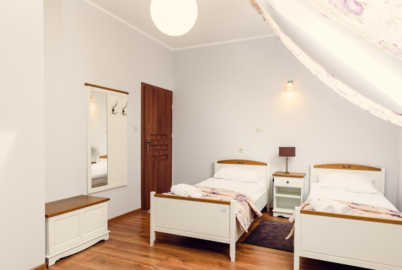Hotel Gęsia Dolina Minikowo Zewnętrze zdjęcie